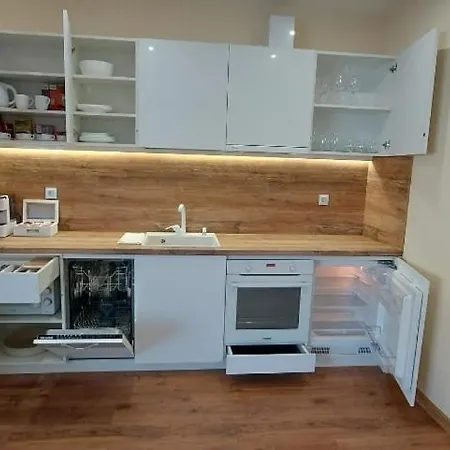 Lägenhet релакс 2 Chisarja