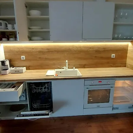 релакс 2 Lägenhet Chisarja